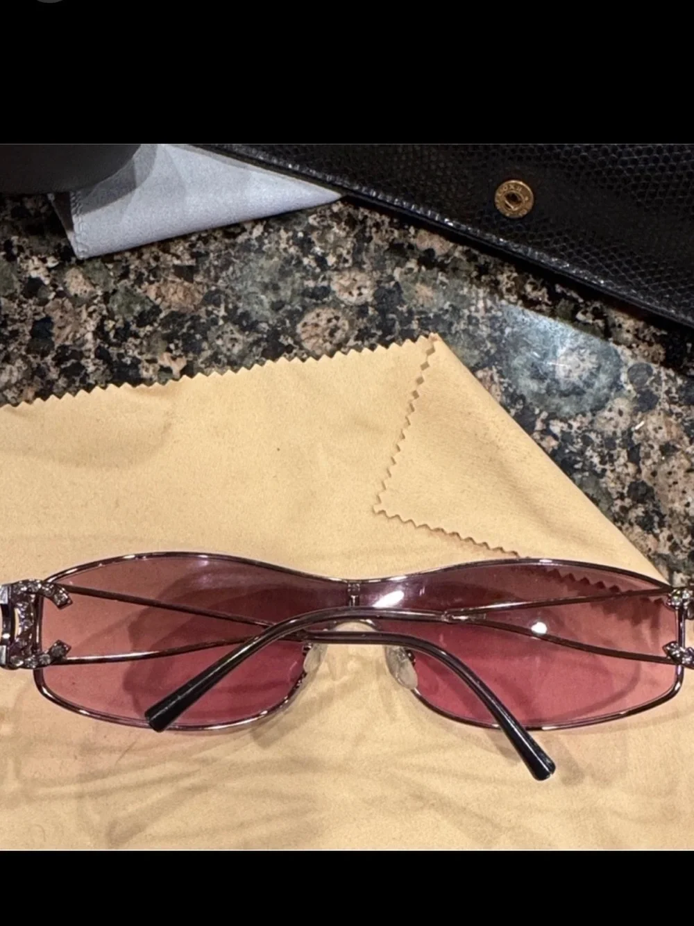 Chanel Rhinestone CC logo sunglasses Pink
